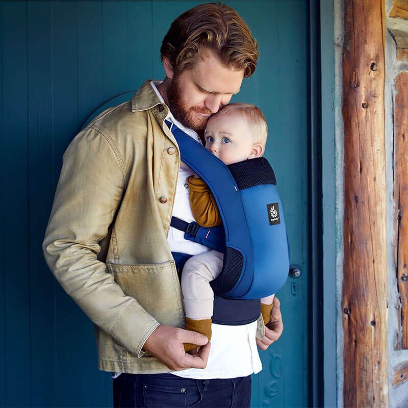 Shop Ergobaby Ergobaby Away, Compact & Foldable - Blue at Babymaxi