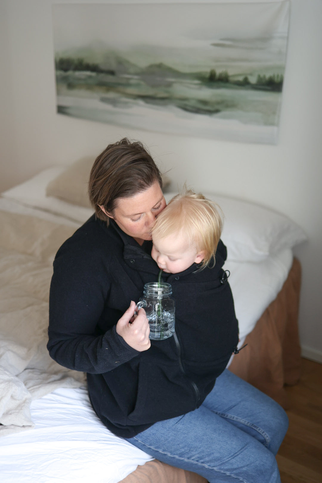 Mamalila Basel Marsupio Portabebè Giacca in Pile – Black