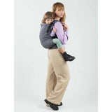Parent using Isara Preschooler (up to 30kg) - Graphite Linen to carry a child comfortably on the back | Babymaxi