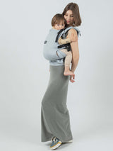 Isara The One - Pearl Grey baby carrier in use, perfect for family adventures, fitting all body types | Babymaxi